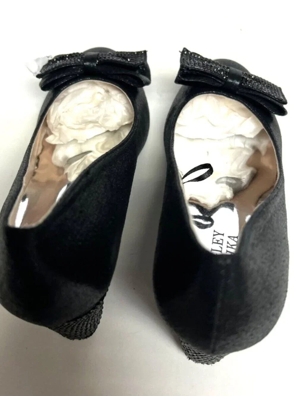 Badgley Mischka Girls Janelle Pump Heel Black Size 3 M Big Kid